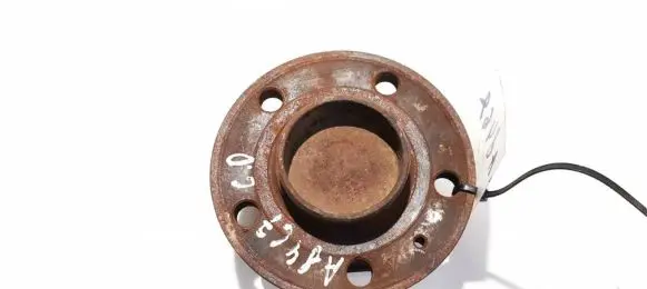 Volvo S60 Rear wheel hub