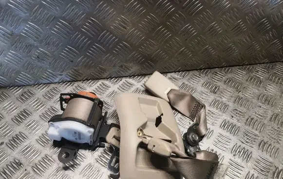 Nissan Murano Z50 Middle seatbelt (rear) 88854CC001 88854CC002