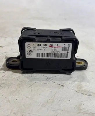 Mercedes-Benz GL X164 ESP acceleration yaw rate sensor 0045423818 10170103573 A0045423818