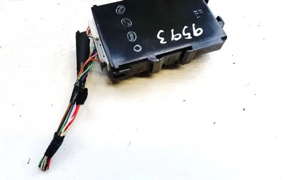 Toyota Avensis T270 Other control units/modules 8969005040 89690-05040