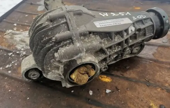 Mercedes-Benz R W251 Front differential A1643302502 4460060230