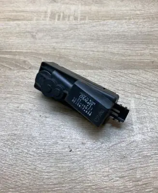 Toyota RAV 4 (XA30) Seat adjustment motor 8582060130 1620007030