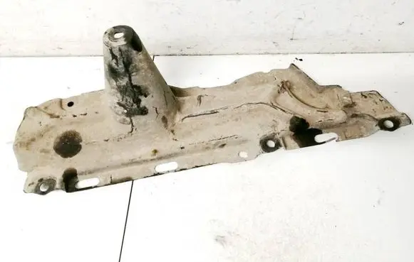 Ford S-MAX Engine splash shield/under tray 8200122260