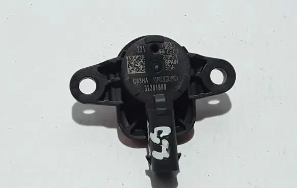 Volvo C40 Airbag deployment crash/impact sensor 32381889