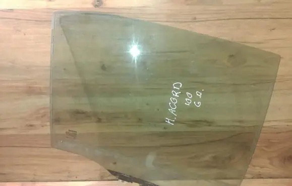 Honda Accord Rear door window glass