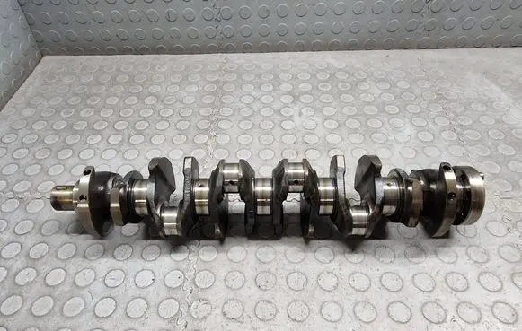 BMW 5 E60 E61 Crankshaft 7790913