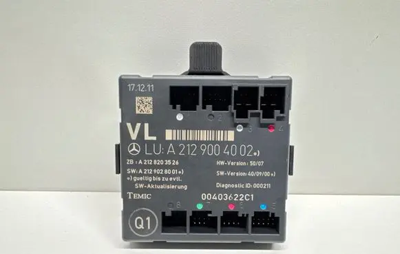 Mercedes-Benz C W204 Door control unit/module A2129004002 A2129028001 A2128203526