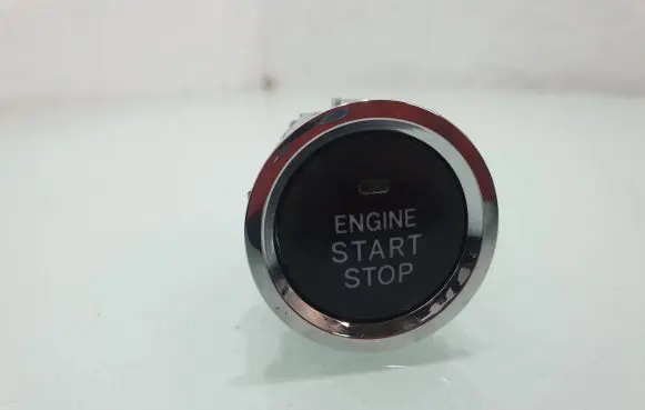 Toyota Corolla Verso AR10 Engine start stop button switch 15A7101