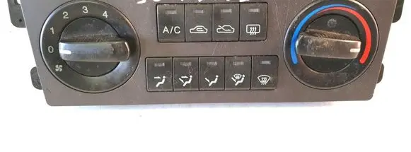 Hyundai Terracan Air conditioner control unit module 972XX-H1600