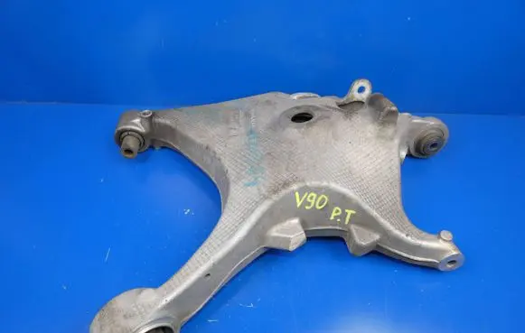 Volvo S90, V90 Rear suspension control arm 