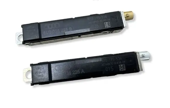 Audi Q3 8U Aerial antenna amplifier 8U0035225B 8U0035225A