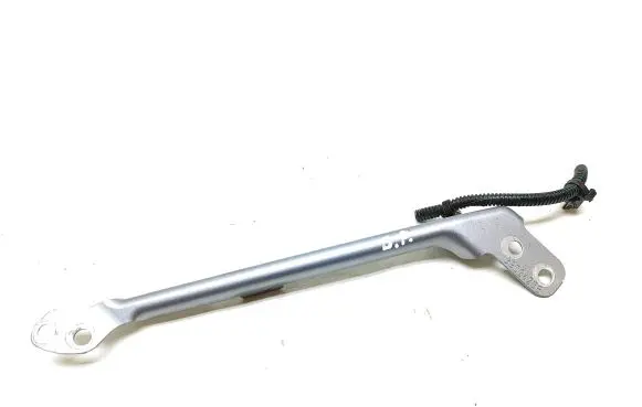 Citroen C3 Aircross Fender mounting bracket 39024258