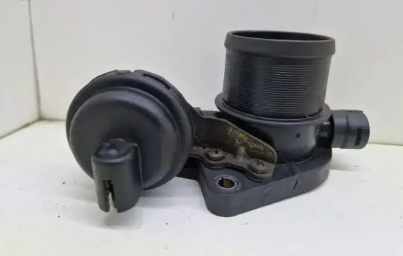 Renault Scenic II - Grand scenic II Throttle valve 11230424