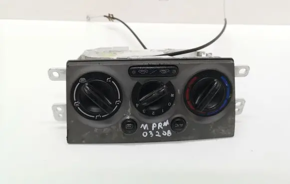 Mazda Premacy Climate control unit