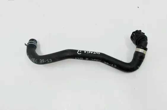 Skoda Octavia Mk4 Engine coolant pipe/hose 5WA122157M