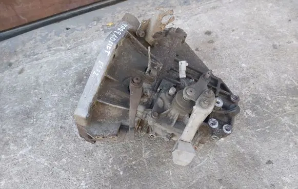 Toyota Yaris Electric car Transmission 