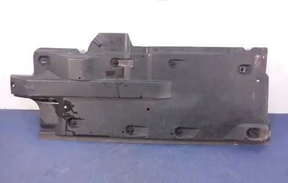Front underbody cover/under tray