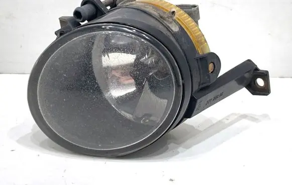Volkswagen Golf Plus Front fog light 27128800
