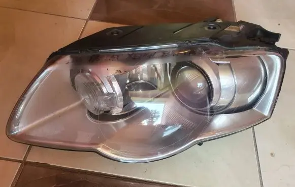Volkswagen PASSAT B5.5 Headlight/headlamp 3C0941751d 89312650 5D098