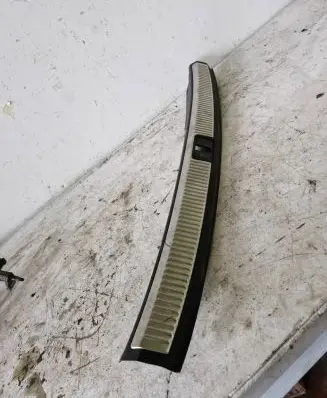 Audi A4 S4 B6 8E 8H Trunk/boot sill cover protection 8E9864483