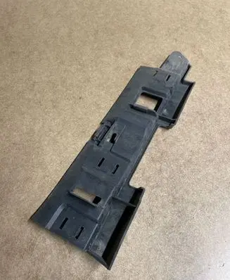 Volvo S40, V40 Rear bumper mounting bracket 888138 84660