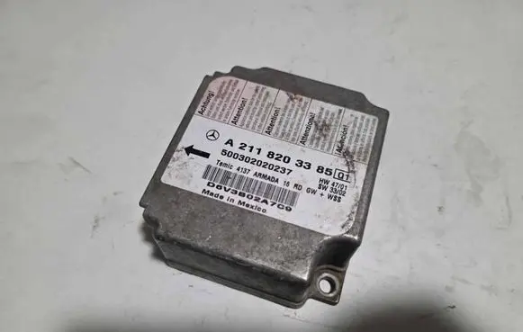 Mercedes-Benz E W211 Airbag control unit/module A211820385