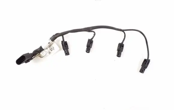 Mercedes-Benz SLK R172 Ignition plug leads A6511501333