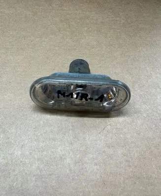 Volkswagen PASSAT B5.5 Front fender indicator light 1J0949117