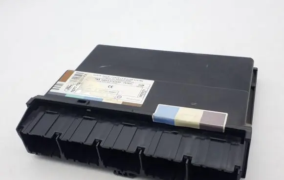 Ford Focus Comfort/convenience module 1S7T15K600KA 5WK48743BF T83SA