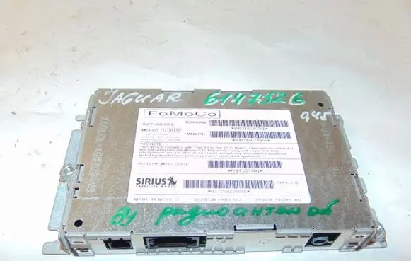 Jaguar XK - XKR Antenna control unit C2C41471 8W8318C963AD