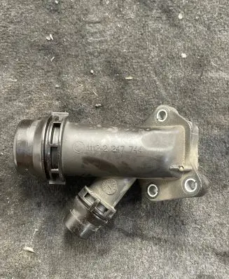 BMW 5 E60 E61 Engine coolant pipe/hose 11122247744