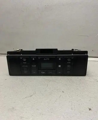 Audi A4 S4 B5 8D Climate control unit 8D0820043M 5HB00790805