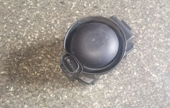 Toyota Avensis T250 Horn signal 8904002010