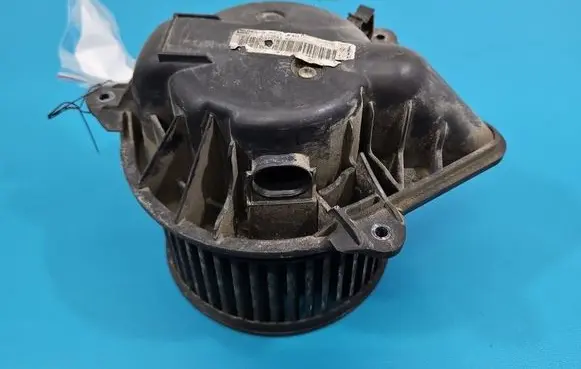 Opel Vivaro Heater fan/blower IMPRK1599743