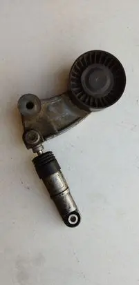 Subaru XV Generator/alternator belt tensioner INAF55272401
