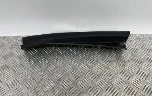 Mercedes-Benz GL X166 Other trunk/boot trim element A1666900464 18564321