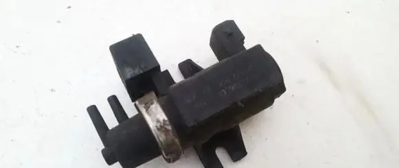 BMW 5 E39 Turbo solenoid valve 72279600 7.22796.002247906