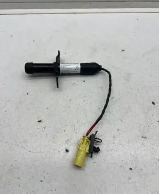 Tesla Model X Bonnet Pedestrian Airbag Actuator K88ACT2006543 05890589P1001020 106460200C