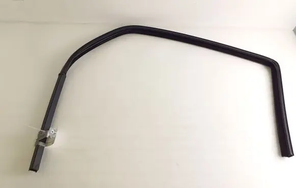 Hummer H3 Rubber seal front coupe door window 345A