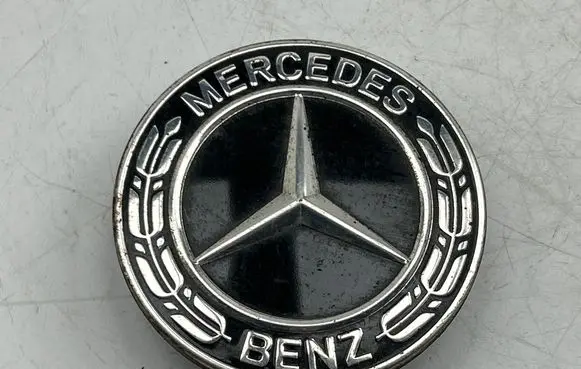 Mercedes-Benz C W206 Original wheel cap A1674015900