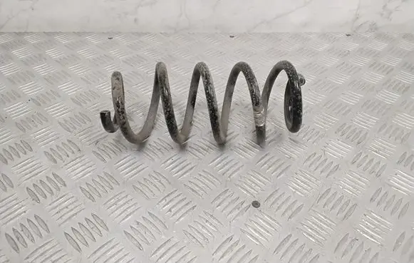 BMW 2 F45 Rear coil spring 
