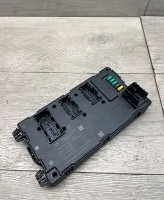 BMW 3 F30 F35 F31 Comfort/convenience module 9298958 00000F4C 003000002