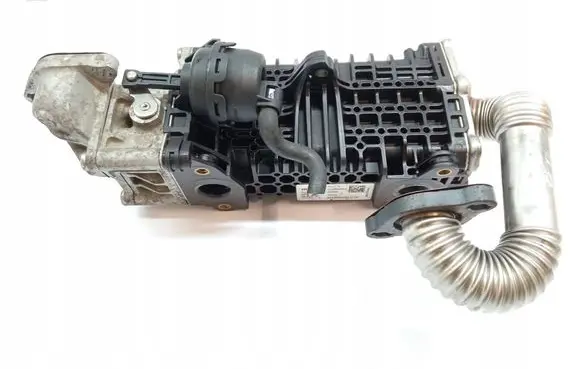 Citroen C3 EGR valve cooler 9813050280