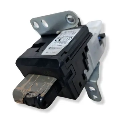 Toyota Corolla Verso AR10 Ignition lock 626399000