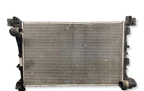 Fiat 500L Coolant radiator 8A9560000 8A956000035