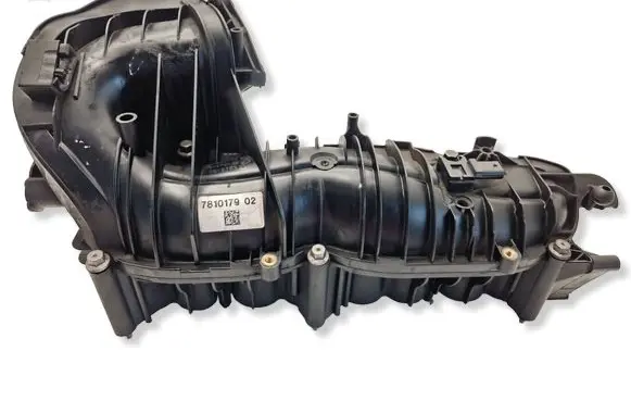 BMW 1 E81 E87 Intake manifold 7810179 7810178 7810741