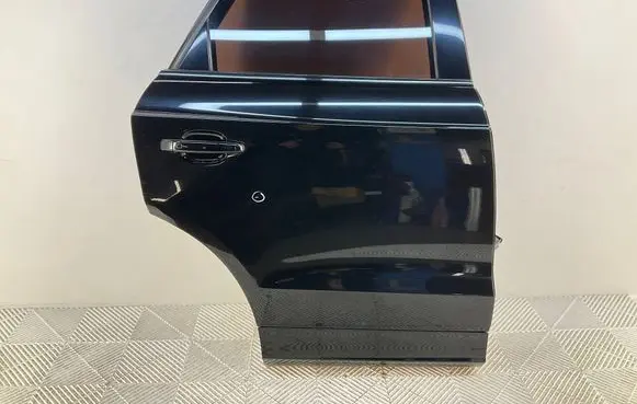 Rear door