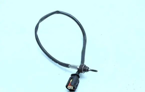 BMW 3 E92 E93 Exhaust gas temperature sensor 8507628