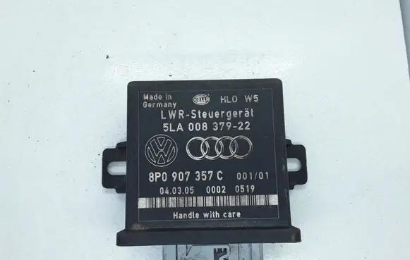 Audi A6 S6 C6 4F Light module LCM 8P0907357C 5LA00837922