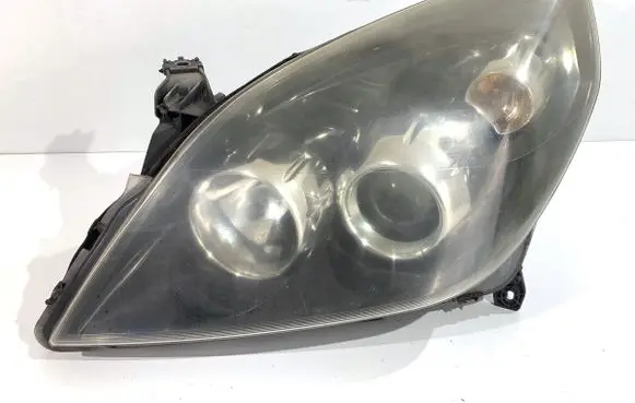 Opel Vectra C Headlight/headlamp 13170919
